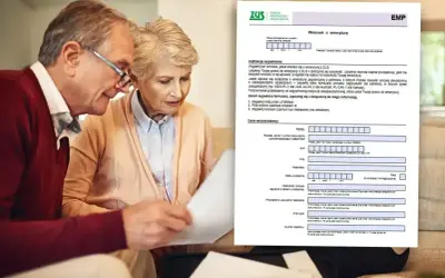 Starsze małżeństwo analizuje dokument ZUS. Wniosek o emeryturę jak wypełnić - kluczowe pytanie, na które szukają odpowiedzi.